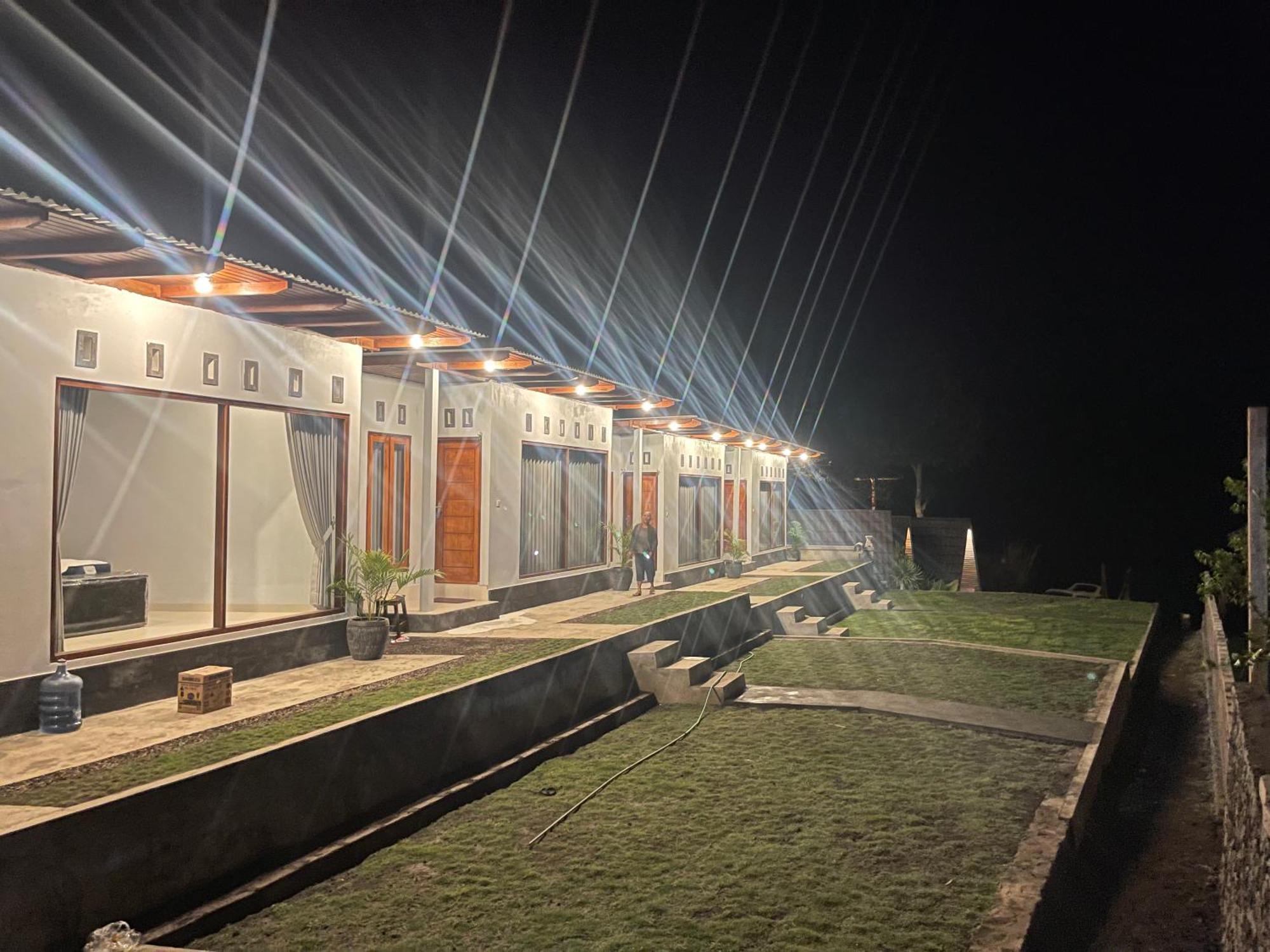 Batur Holiday Kubupenlokan Exterior foto